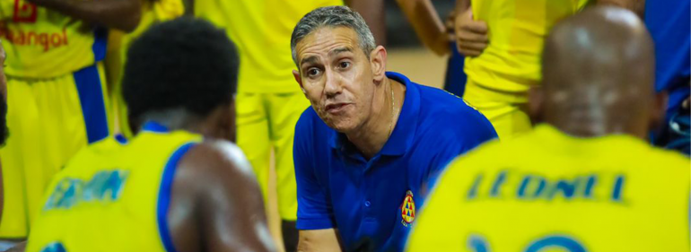 PLANTEL PRINCIPAL DE BASQUETEBOL ESTÁ EM BENGUELA - Petro de Luanda