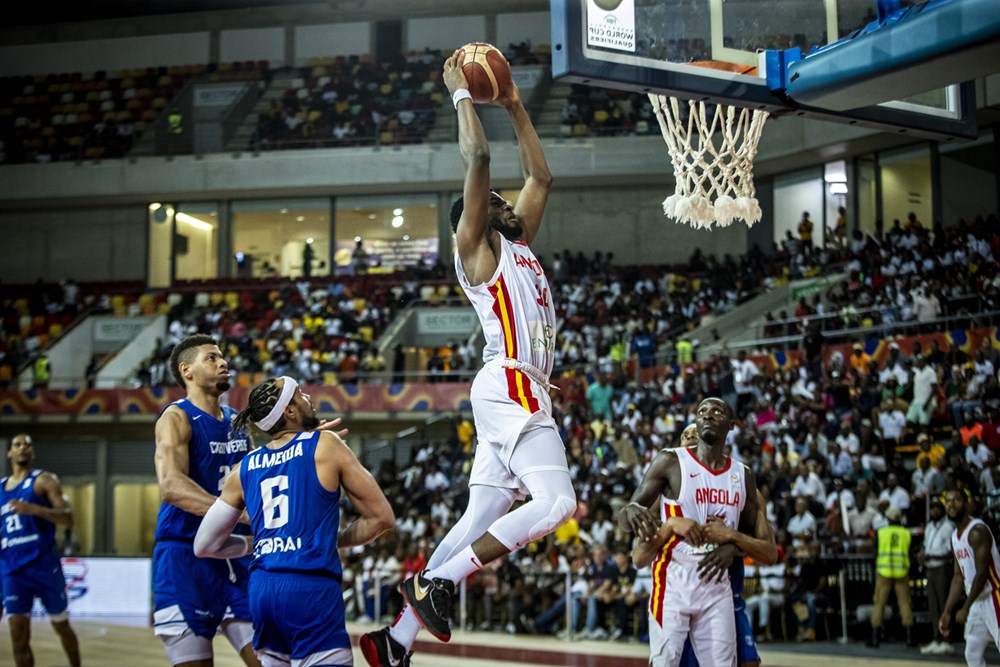 Qualificação Mundial Basquetebol: Cabo Verde perde, ao intervalo, com Angola  por 7 pontos