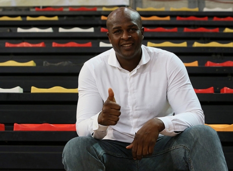 Angola com estreia prometedora no basquetebol - Rede Angola