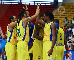 É ELE! 🐐 A equipa principal de basquetebol do Petro de Luanda