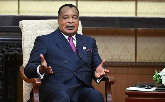 República do Congo. De 82 anos, com 40 anos no poder, Denis Sassou Nguesso anuncia a sua candidatura às eleições presidenciais de 15 de março