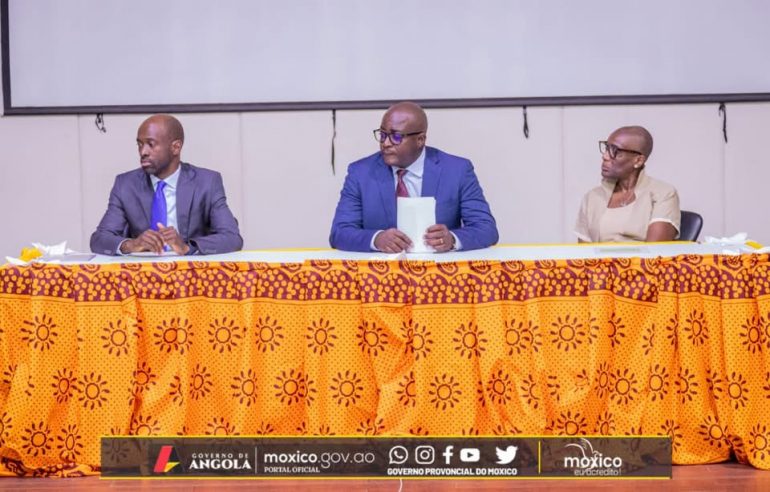 Angola lança projecto para levar energia sustentável a 81 mil pessoas no Sudeste